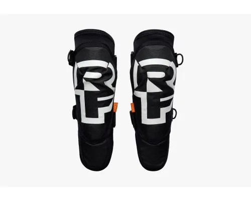 Захист колін RaceFace Sendy DH Knee Stealth чорний S