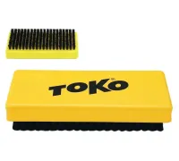 Купити Щітка для видалення холодного воску Toko Base Brush Horsehair (Кінське волосся) в Україні.